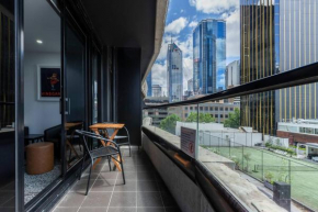 Katherine Place - Modern and Central Balcony Pad